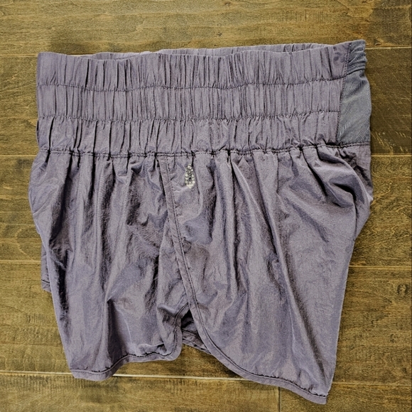 Free People Movement the Way Home Shorts Deep Metallic Gray Sz Large - Picture 3 of 5
